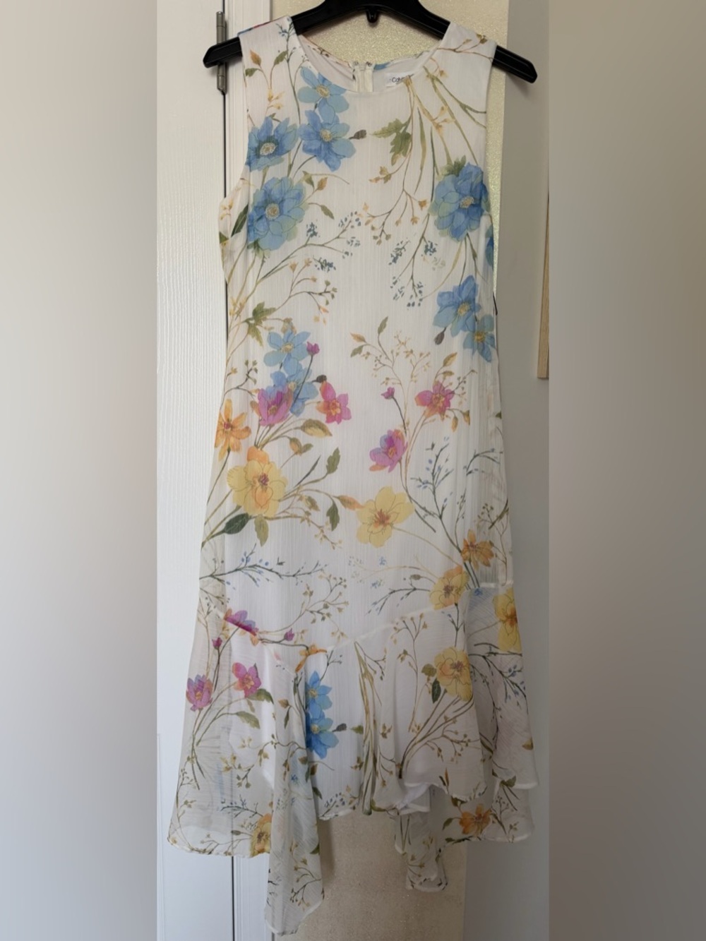 Calvin Klein Cream Floral Dress with Blue and Yellow Blooms - Picture 2 of 4